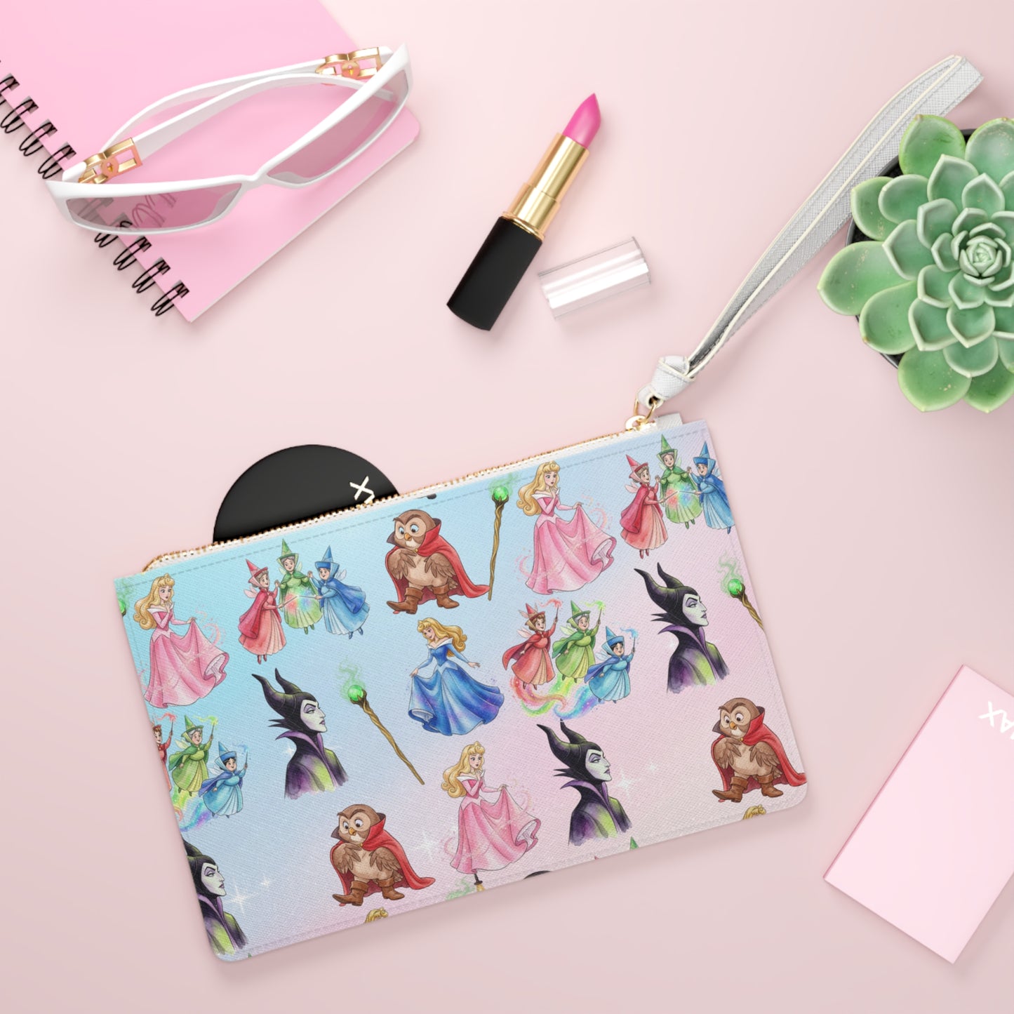 Make it pink Make it blue Clutch Bag